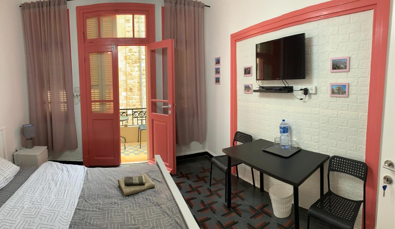 Guesthouse Comfy - Separate Rooms In The Apartment For A Relaxing Holiday Haifa Bagian luar foto