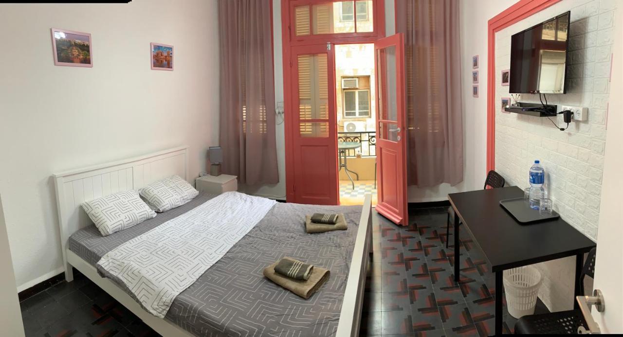 Guesthouse Comfy - Separate Rooms In The Apartment For A Relaxing Holiday Haifa Bagian luar foto