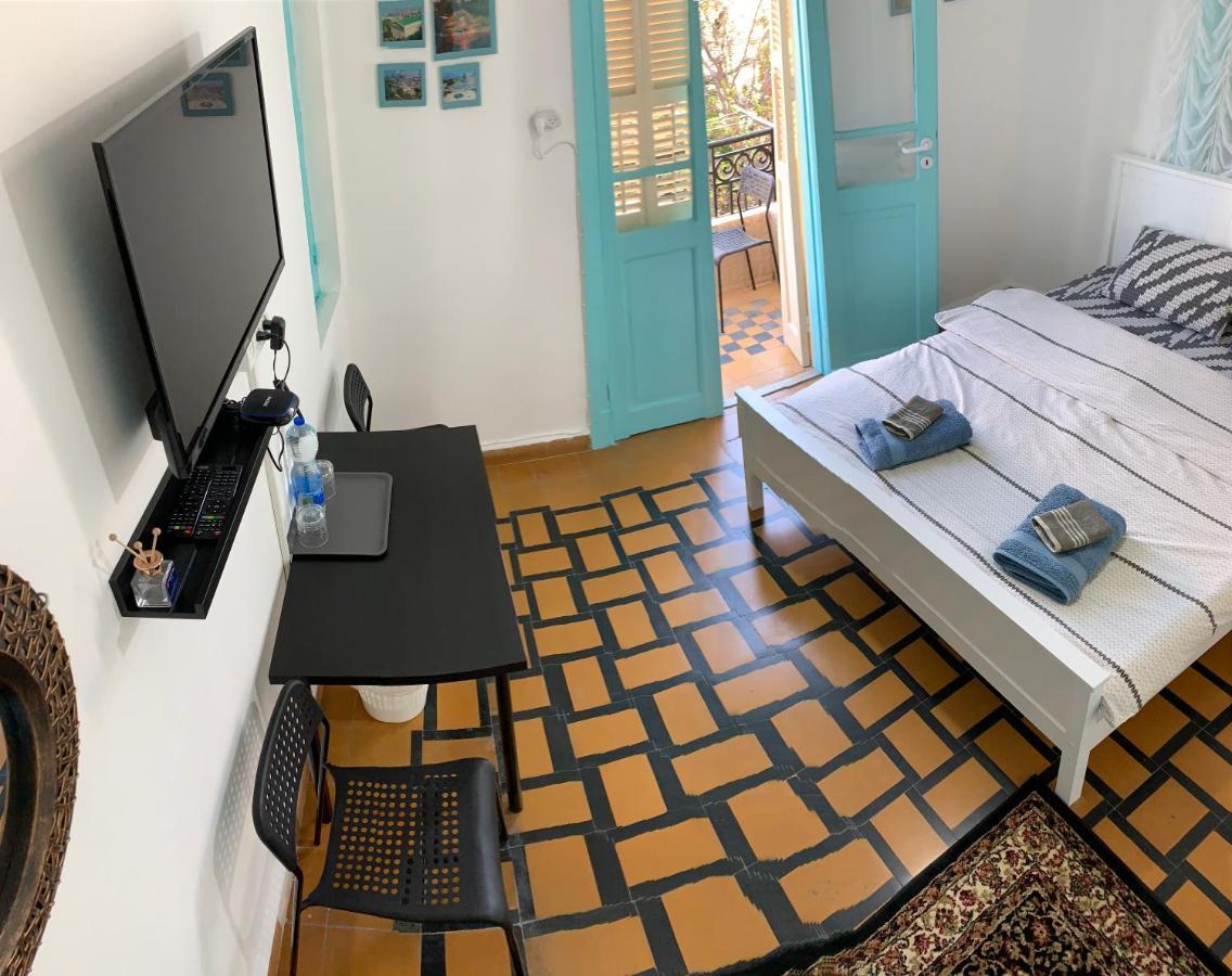 Guesthouse Comfy - Separate Rooms In The Apartment For A Relaxing Holiday Haifa Bagian luar foto