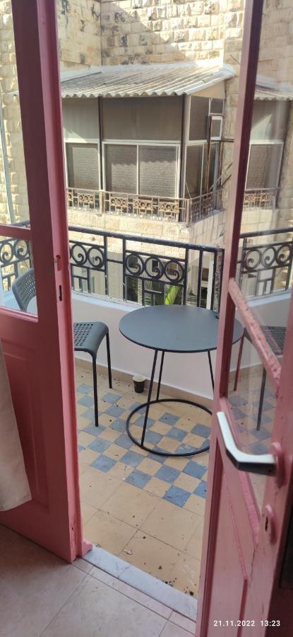 Guesthouse Comfy - Separate Rooms In The Apartment For A Relaxing Holiday Haifa Bagian luar foto