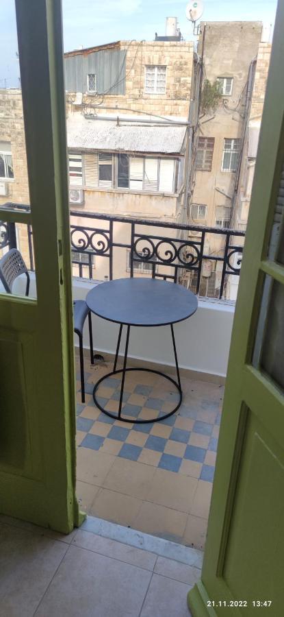 Guesthouse Comfy - Separate Rooms In The Apartment For A Relaxing Holiday Haifa Bagian luar foto