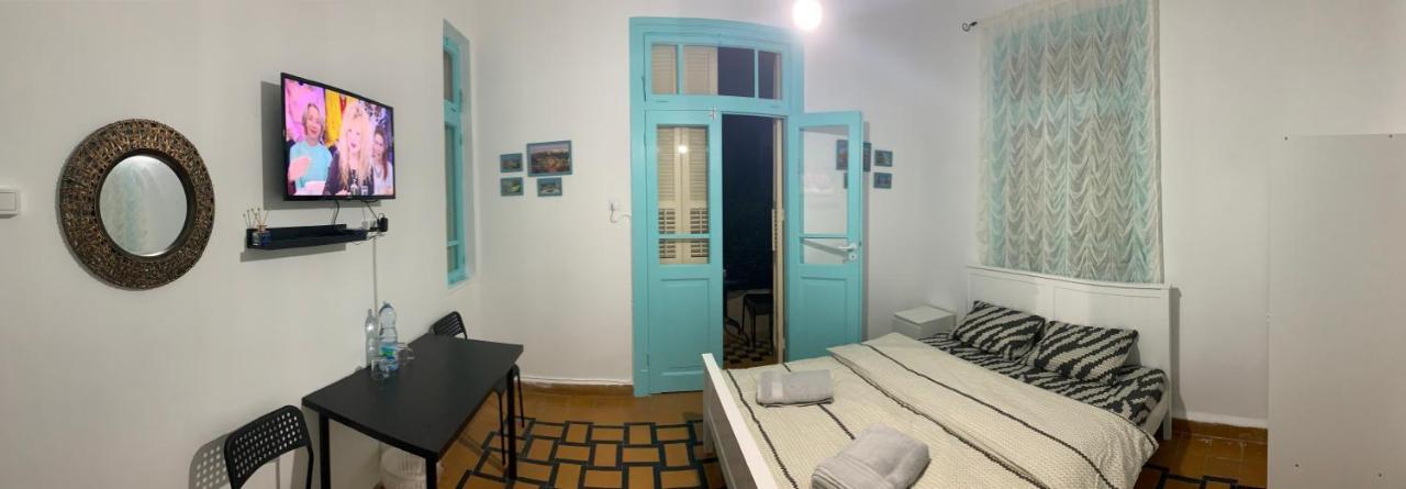 Guesthouse Comfy - Separate Rooms In The Apartment For A Relaxing Holiday Haifa Bagian luar foto