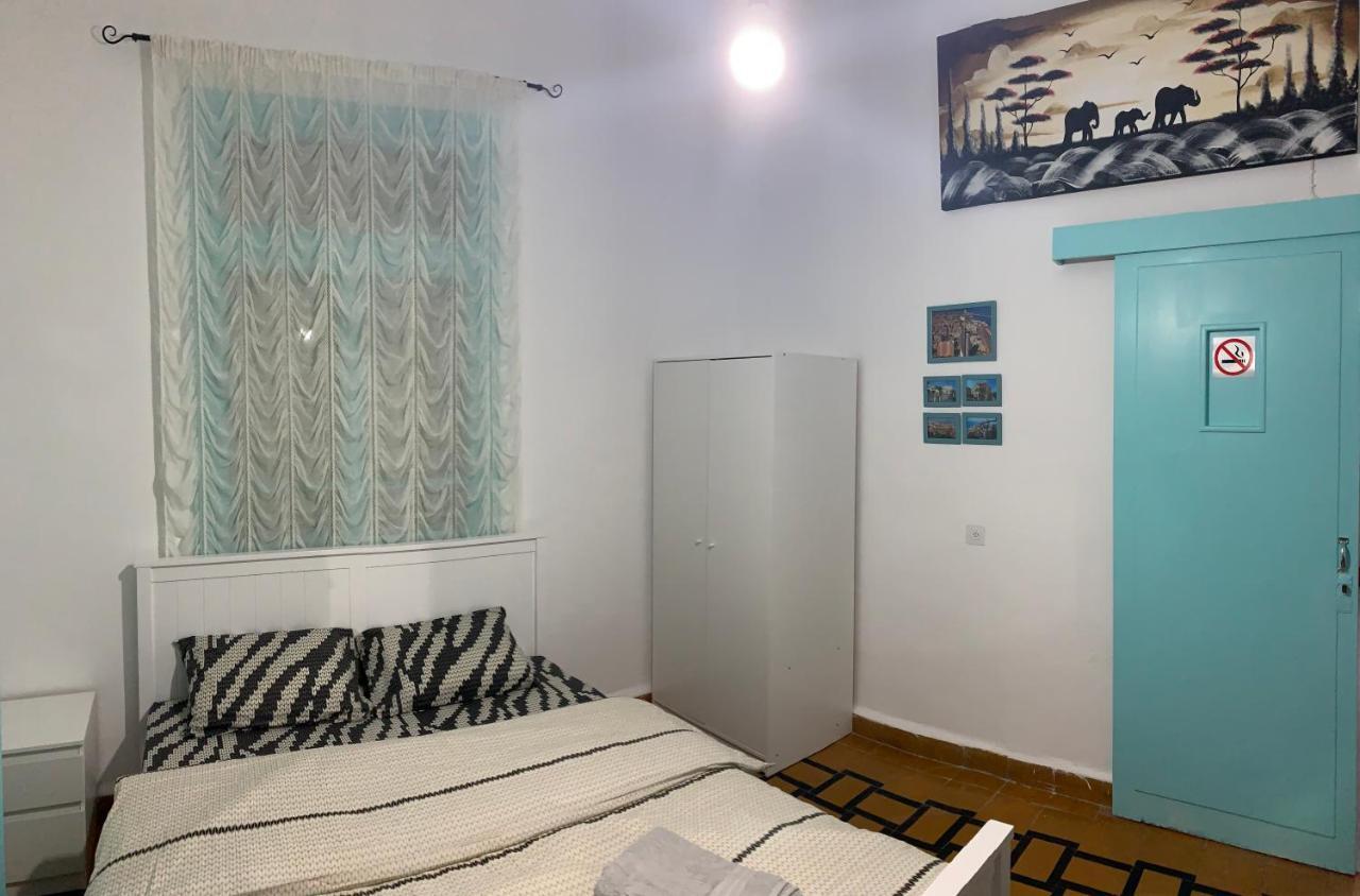Guesthouse Comfy - Separate Rooms In The Apartment For A Relaxing Holiday Haifa Bagian luar foto