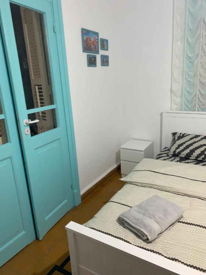 Guesthouse Comfy - Separate Rooms In The Apartment For A Relaxing Holiday Haifa Bagian luar foto